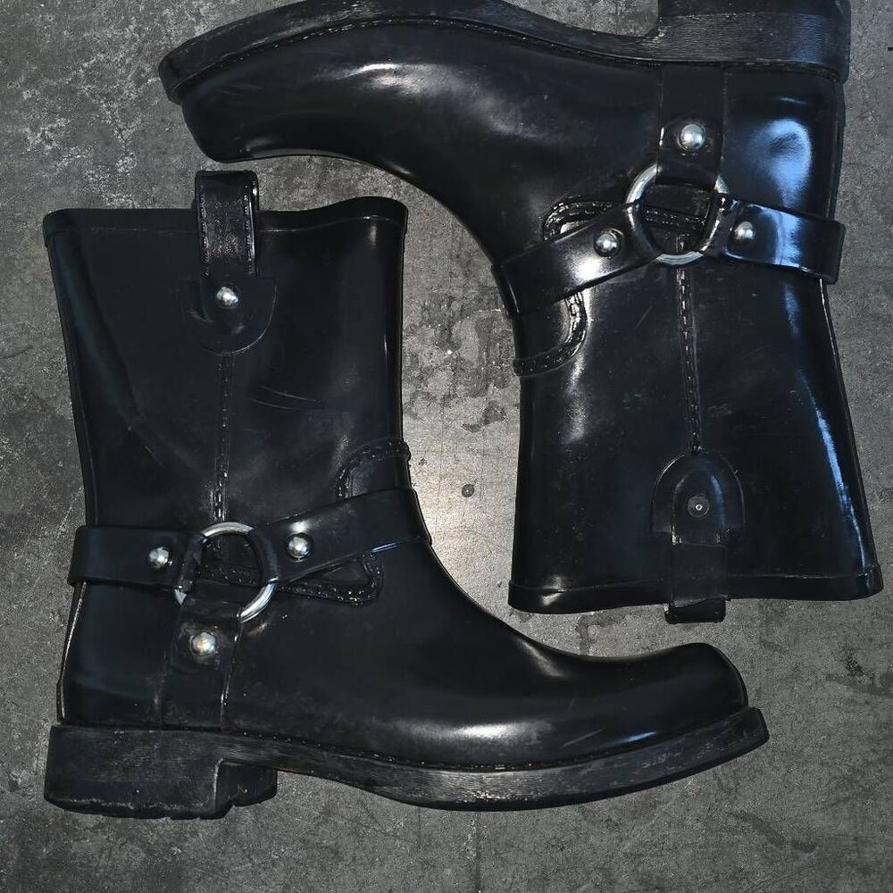 Michael Kors Ridley Rain Boot - Picture 7 of 8